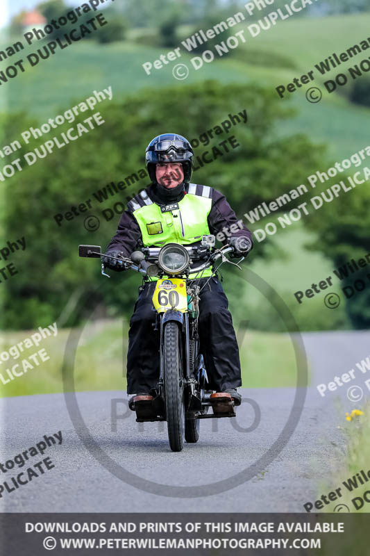 Vintage motorcycle club;eventdigitalimages;no limits trackdays;peter wileman photography;vintage motocycles;vmcc banbury run photographs